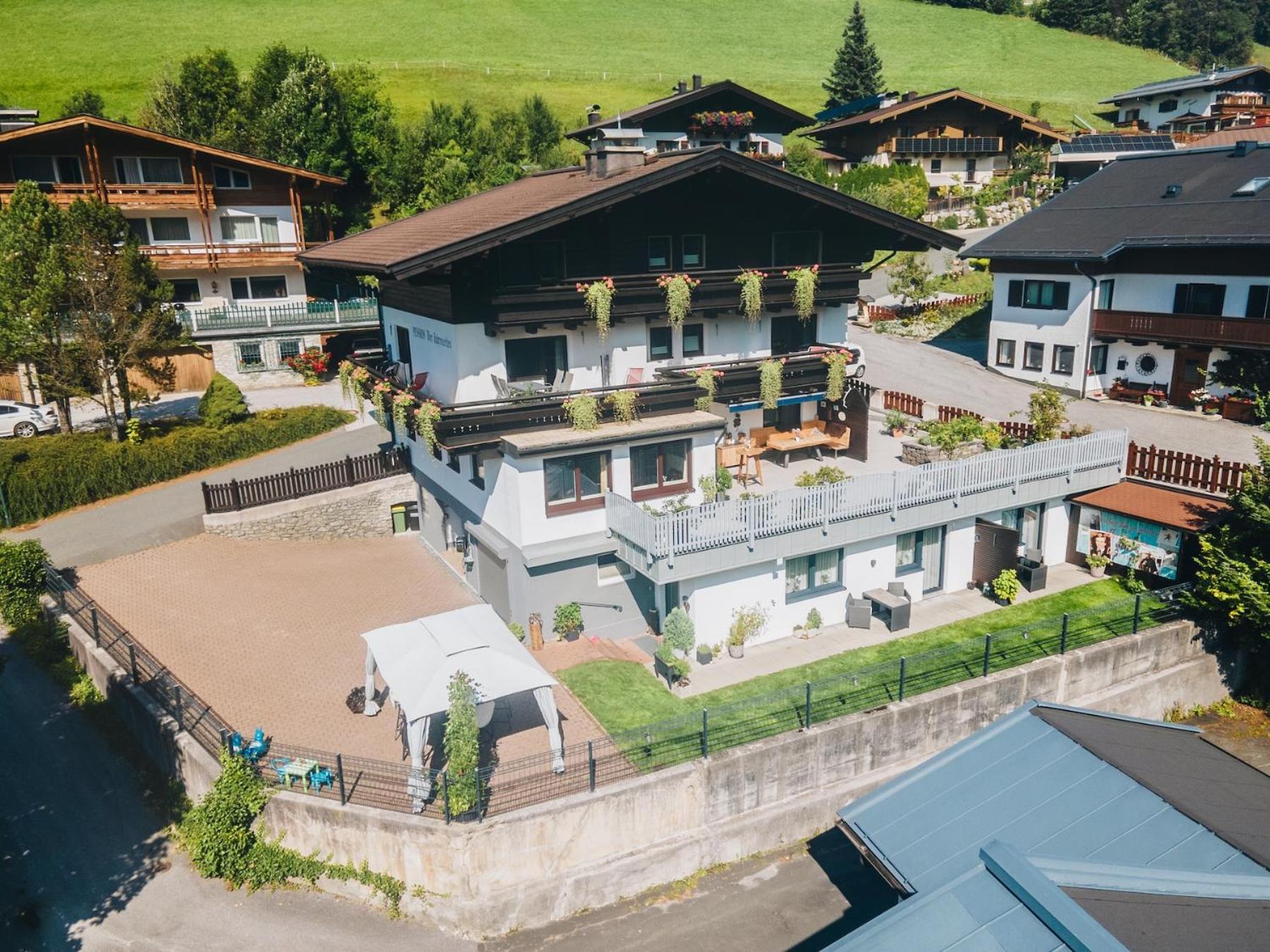 Pension Vier Jahreszeiten Saalbach-Hinterglemm Luaran gambar